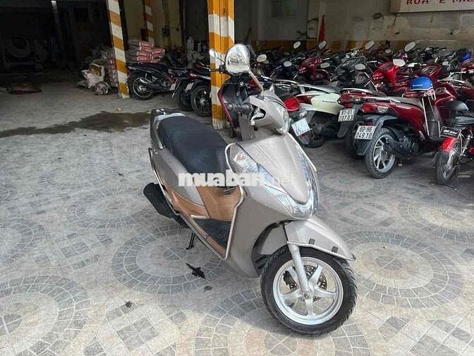 xe honda Lade 125cc xāng phun Fi nhųt dời 2015