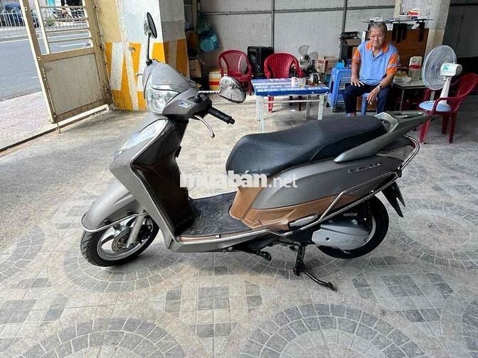 xe honda Lade 125cc xāng phun Fi nhųt dời 2015