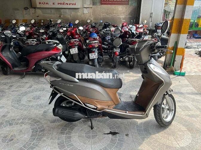 xe honda Lade 125cc xāng phun Fi nhųt dời 2015