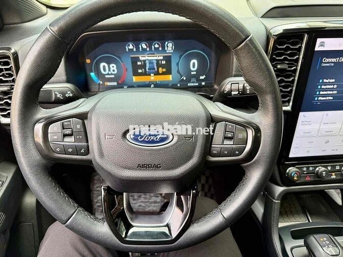 Ford Everest 2022 Titanium 2.0L 4x4 AT - 56000 km