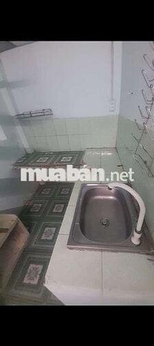 Nhà sạch sẽ ,dt sd 60m² ,gác lửng 2pn ,1 wc ,2 lớp cửa an toàn