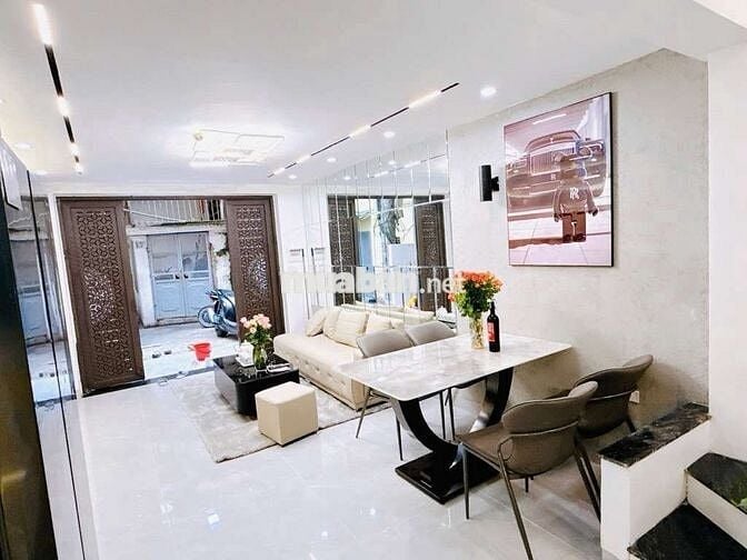 BÁN NHÀ VŨ TRỌNG PHỤNG - 30M RA PHỐ- NỘI THẤT SANG TRỌNG- NGÕ RỘNG 4M