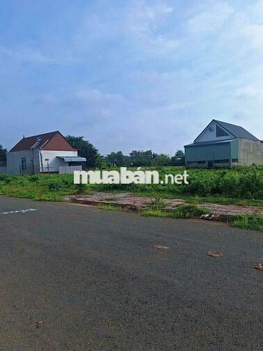 BÁN GẤP LÔ ĐẤT KHU DÂN CƯ CẠNH CAO TỐC BH VT– SỔ SẴN, CÔNG CHỨNG NGAY