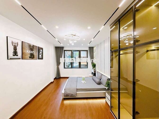 BÁN NHÀ VŨ TRỌNG PHỤNG - 30M RA PHỐ- NỘI THẤT SANG TRỌNG- NGÕ RỘNG 4M