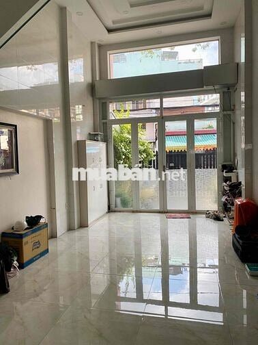 HOT! CHO THUÊ NHÀ GÓC 3 MẶT TIỀN ĐẸP HIẾM CÓ – TRỊNH ĐÌNH TRỌNG, Q.11