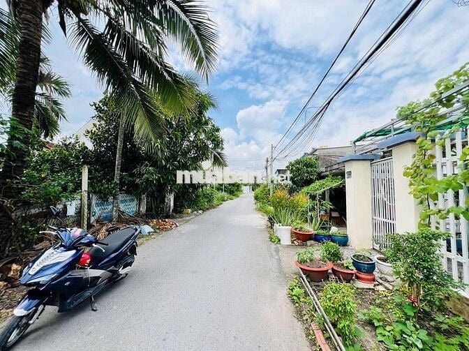 lô đất 192m2 THỔ CƯ FULL, mặt tiền 6m, giá NGỘP 470TR , Tân Thông Hội