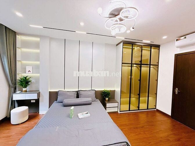 ĐẸP MÊ MẨN Nhà 4t full đồ Châu Âu, ngõ thẳn 30m ô tô tránh Thanh Xuân