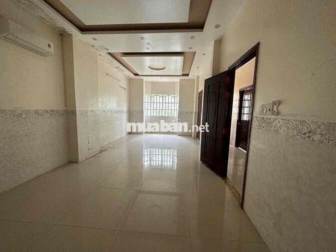 CHO THUÊ TOÀ NHÀ 5 TẦNG CÓ THANG MÁY GÓC NGUYỄN HIỀN KHU DÂN CƯ 91B