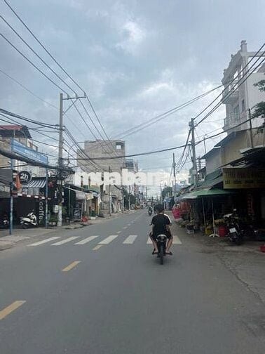 Chủ gửi bán đất thổ cư 44m2, vuông vứt, trục đường Mã Lò Giá 2.850