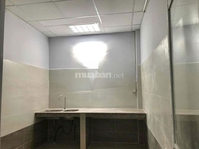 Cho thuê nhà hẻm 4m(BG) Lý Thường Kiệt, P.8, Q.Tân Bình giá 13tr