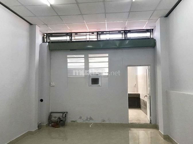 Cho thuê nhà hẻm 4m(BG) Lý Thường Kiệt, P.8, Q.Tân Bình giá 13tr