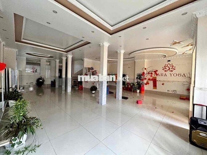 CHO THUÊ TOÀ NHÀ 5 TẦNG CÓ THANG MÁY GÓC NGUYỄN HIỀN KHU DÂN CƯ 91B