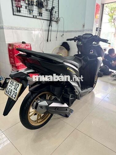 VARIO 150 2022