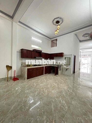 Nhà trệt lầu 3 máy lạnh KDC Hồng Phát