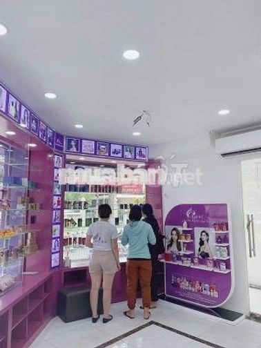GIÁ RẺ 18TRIỆU - Mặt tiền 213 Ba Tháng Hai, Quận 10 - TRỆT 3LẦU