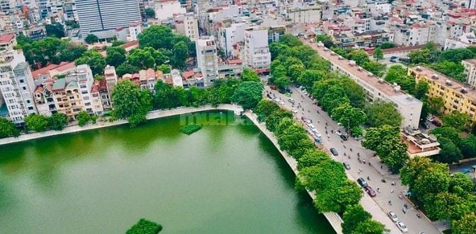 Bán nhà phố Xã Đàn, Đống Đa, view hồ Xã Đàn, 2 mặt thoáng vĩnh viễn
