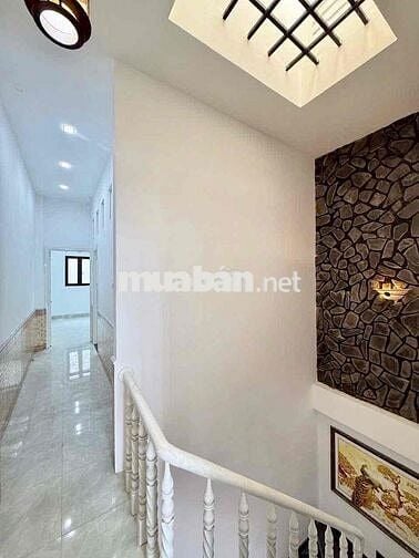Nhà 4 phòng 4 máy lạnh KDC Thới Nhựt 2