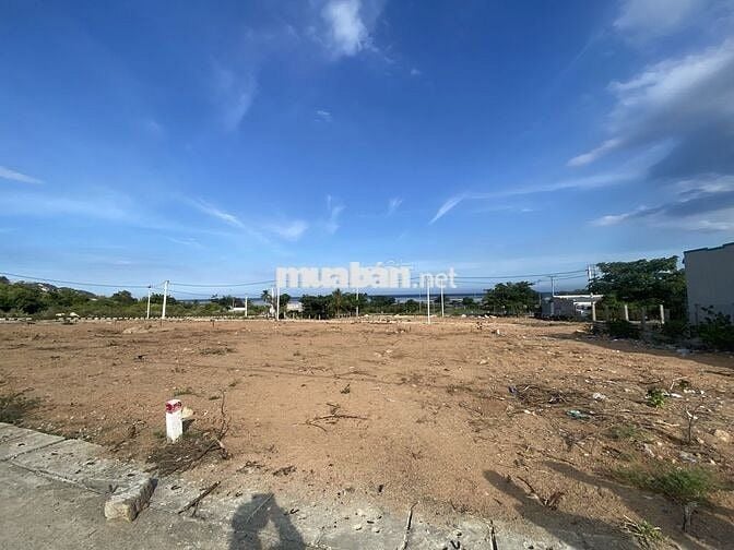 bán đất trực diện biển giá chỉ 16triệu/m2 ngang 8M