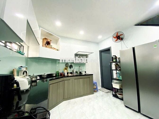 88m2 - Giá 12.98 tỷ - Mặt tiền đường số 17 ngay tiểu học Tân Hưng, Q7