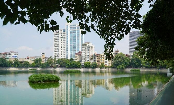 Bán nhà phố Xã Đàn, Đống Đa, view hồ Xã Đàn, 2 mặt thoáng vĩnh viễn