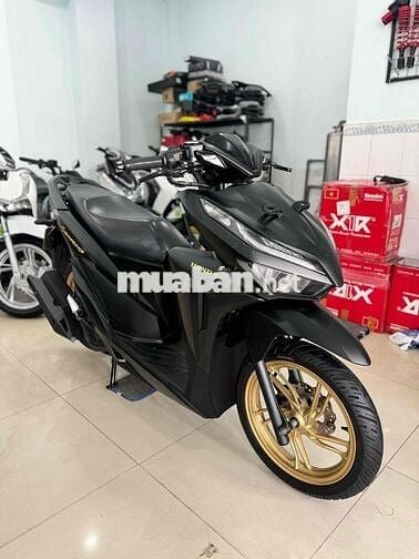 VARIO 150 2022