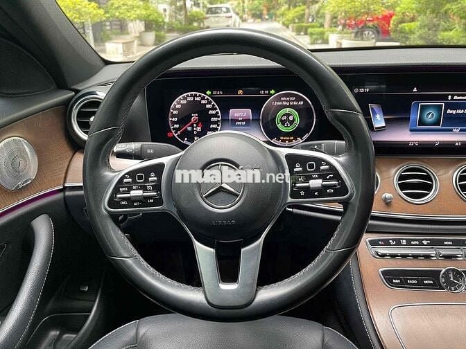 Mercedes Benz E200 Exclusive 2020 - 69000km