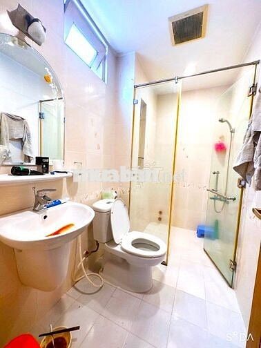 Bán đất tặng nhà C4 khu vip Him Lam-Kiều Đàm-Quận 7-gần 90m-hẻm xe hơi