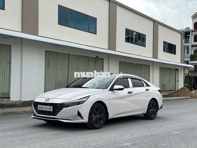 Hyundai Elantra 1.6 AT Bản Full  2024 - 18000 km