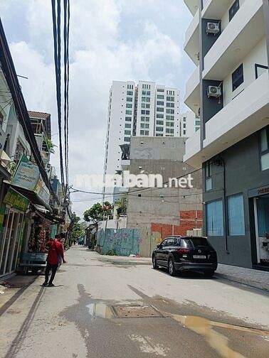 Bán đất tặng nhà C4 khu vip Him Lam-Kiều Đàm-Quận 7-gần 90m-hẻm xe hơi