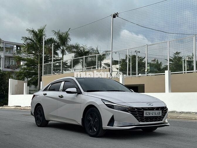 Hyundai Elantra 1.6 AT Bản Full  2024 - 18000 km