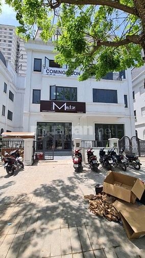 Miễn phí từ 1 đến 2 năm tiền thuê biệt thự khu đô thị Dương Nội!