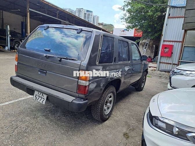 XE NISSAN 2 CẦU CHẤT CHƠI
