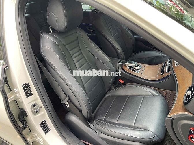 Mercedes Benz E200 Exclusive 2020 - 69000km