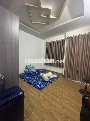 Nhà Phố Nguyễn Cửu Phú , DT 4x18,7 , 3PN ,3WC , SHR .