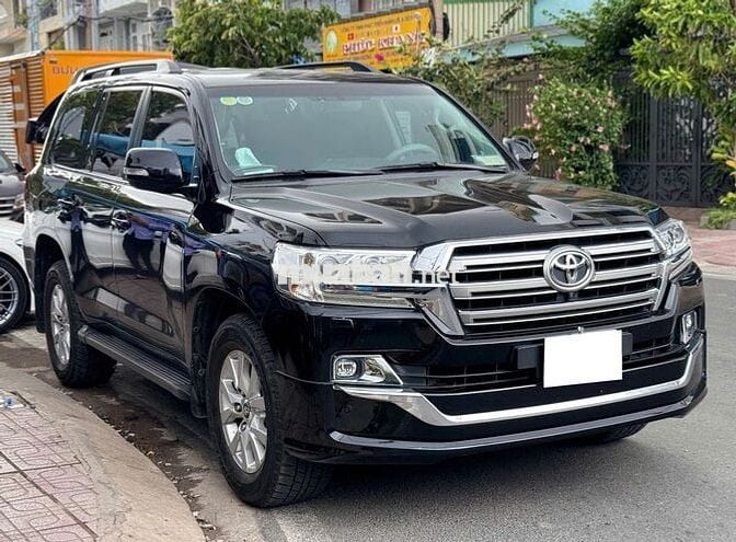 Toyota Land Cruiser nâng cấp Full LC300 2020