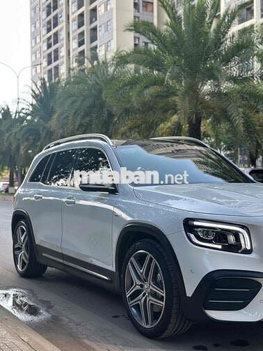 Mercedes Benz GLB 2022 35 4Matic - 20000 km