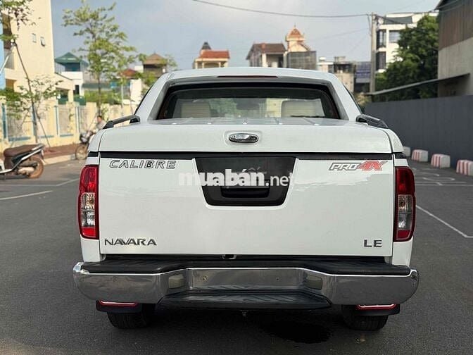 Nissan Navara 2013 LE 2.5MT 4WD - 150000 km
