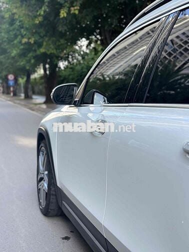 Mercedes Benz GLB 2022 35 4Matic - 20000 km