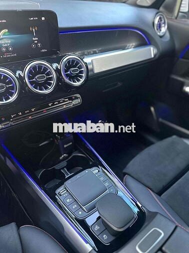 Mercedes Benz GLB 2022 35 4Matic - 20000 km
