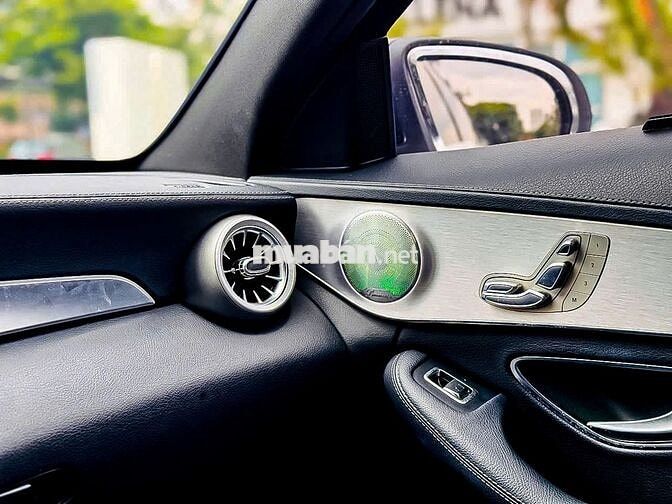 Mercedes Benz C300 AMG model 2018 Full option