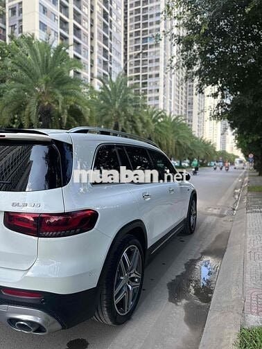 Mercedes Benz GLB 2022 35 4Matic - 20000 km