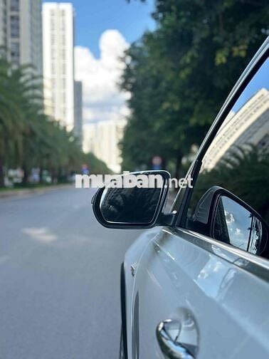 Mercedes Benz GLB 2022 35 4Matic - 20000 km