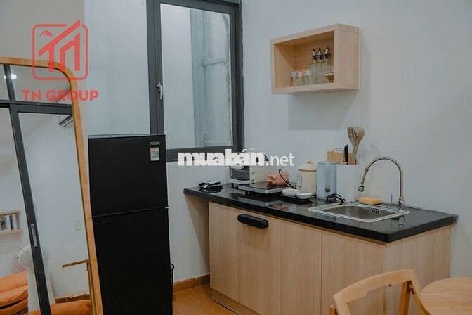 Tòa nhà 9pn khai thác Airbnb - Phố ẩm thực Phan Xích Long
