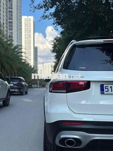 Mercedes Benz GLB 2022 35 4Matic - 20000 km