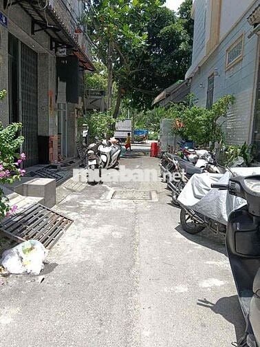 Nhà Mặt tiền đường số 47 đúc 3 tấm rưỡi