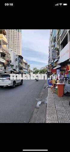 Nhà mặt tiền 5 tầng đường phạm đình hổ