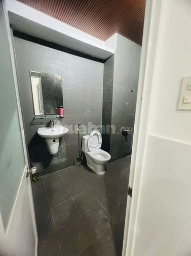 Phòng trọ 12-25m2, có máy lạnh, có gác lửng, toilet riêng 