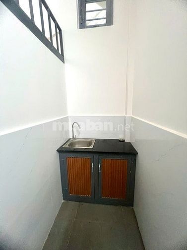Phòng trọ 12-25m2, có máy lạnh, có gác lửng, toilet riêng 