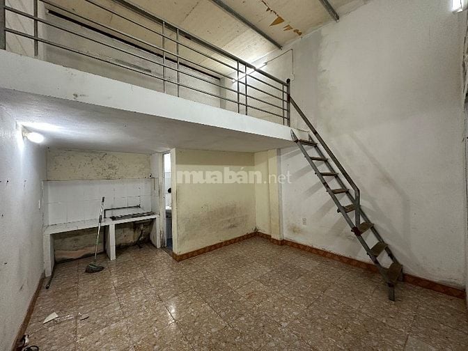Cho thuê phòng trọ 2 gian, vskk, 40m2 đường Nguyễn Gia Bồng cực đẹp