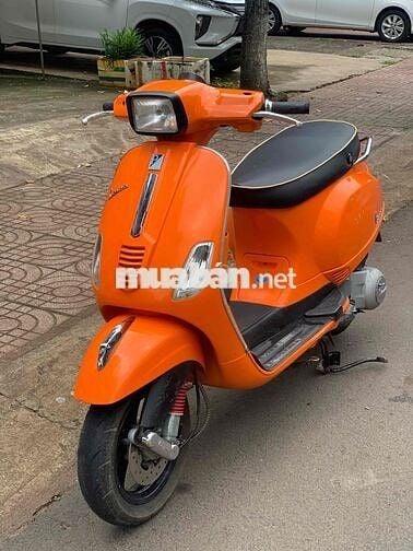 BÁN VESPA ĐÈN VUÔNG 150cc MÁY MẠNH CÓ TRẢ GÓP